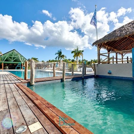 Manbana 333 Hotel Folle Anse Exterior foto